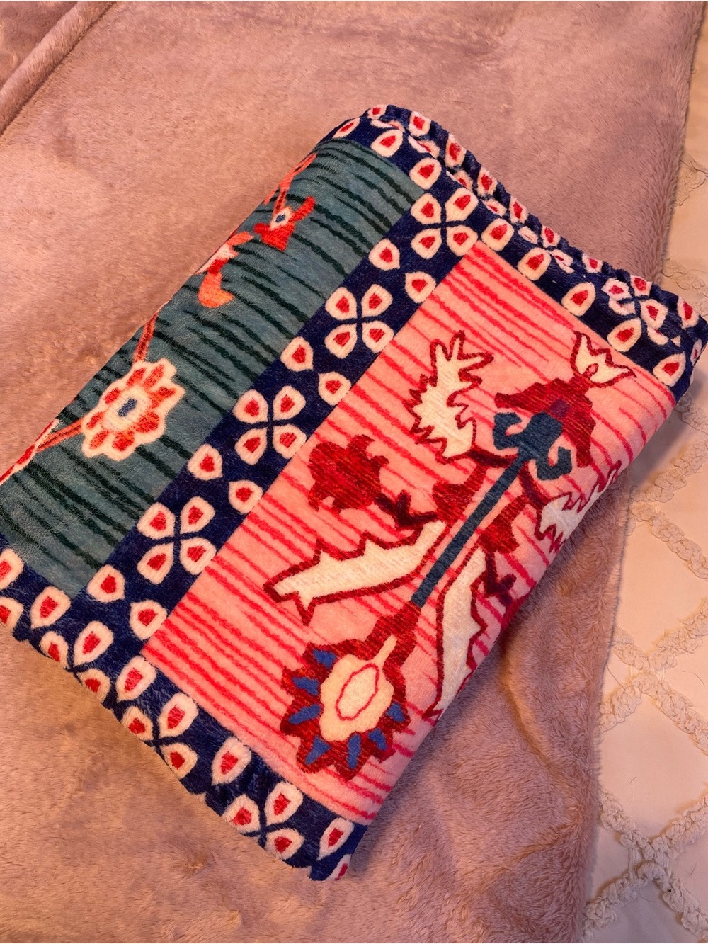 Colorful patterned soft throw blanket 49 by 60